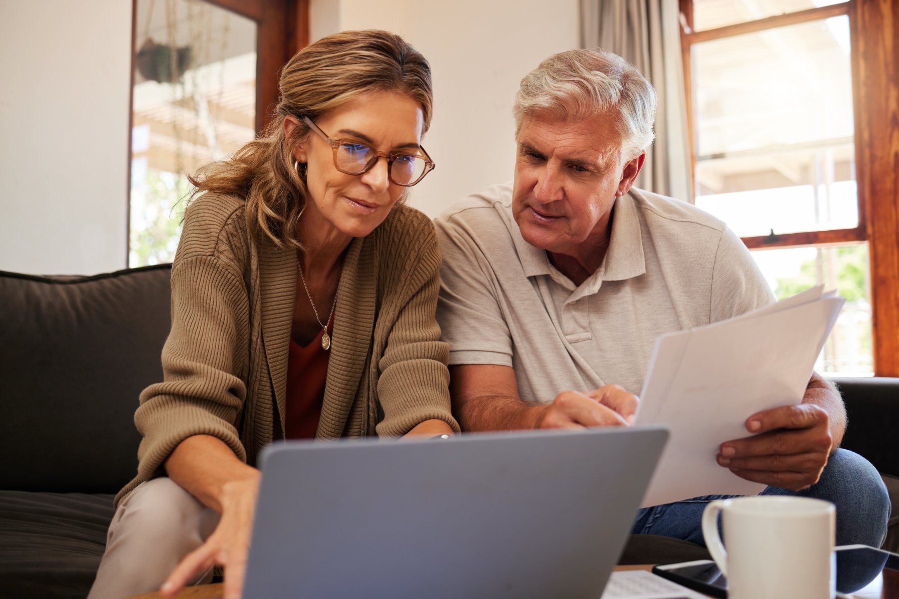 Couple planning their home renovation budget