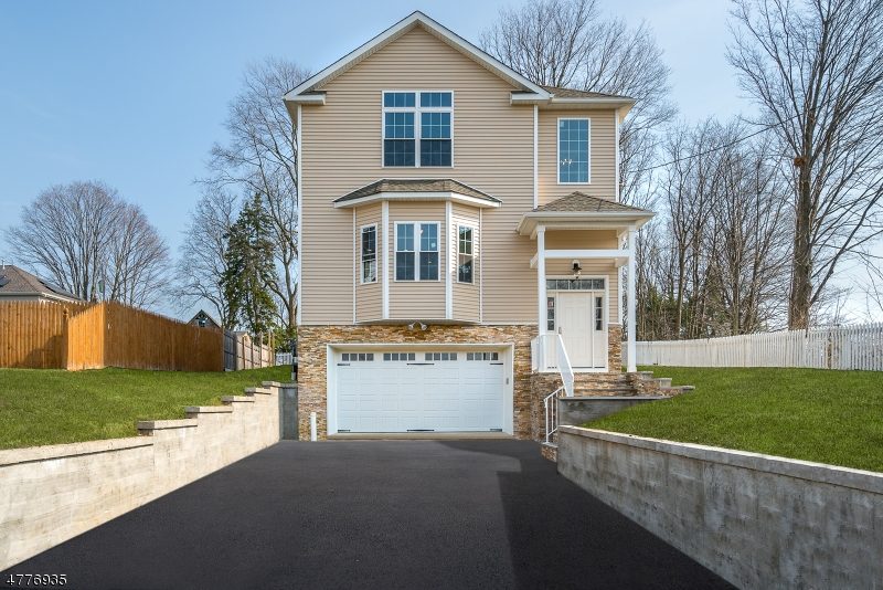 New Colonial