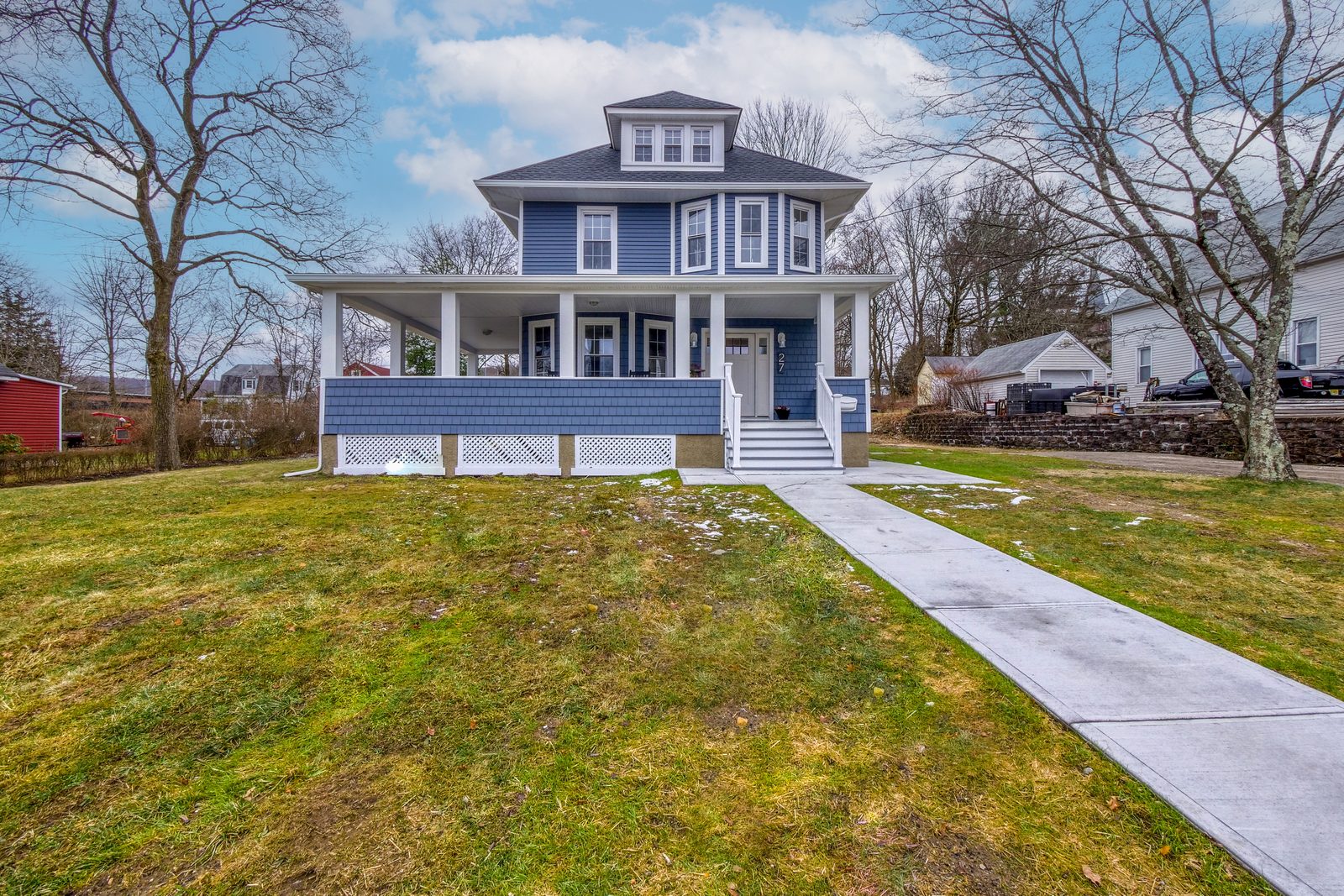 1915 Colonial