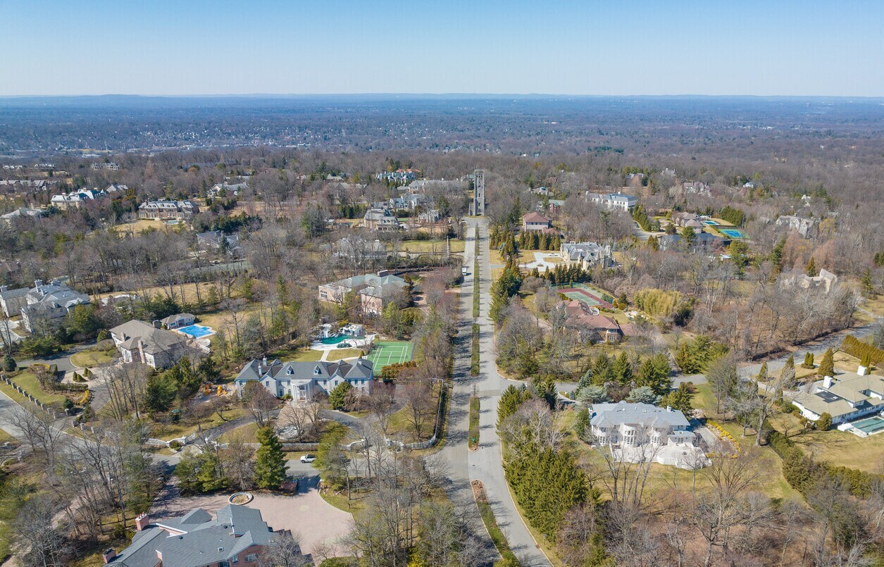 Bergen county aerial view alpine nj wealthiest enclaves america in Bergen County, NJ